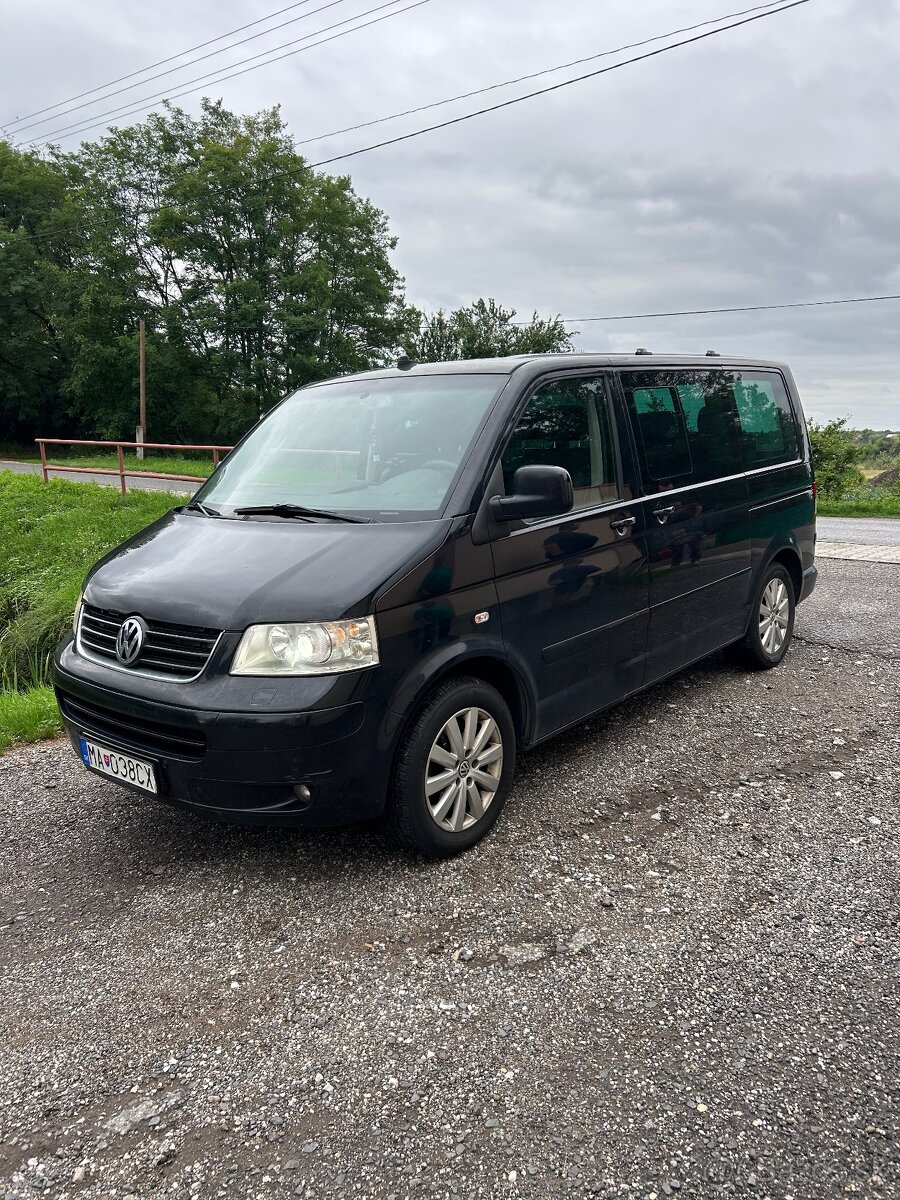 Volkswagen Multivan T5 Highline