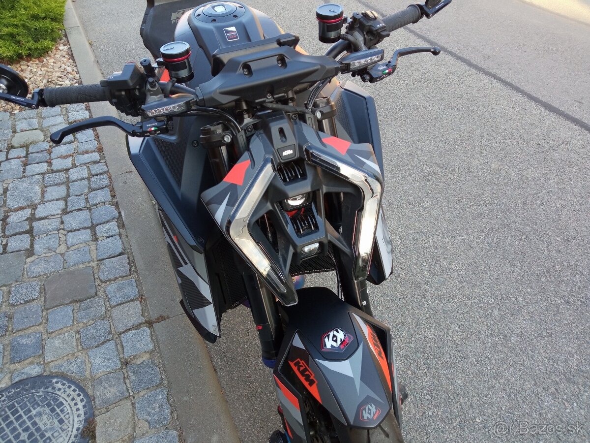 KTM 1390 superduke EVO FULL akrap