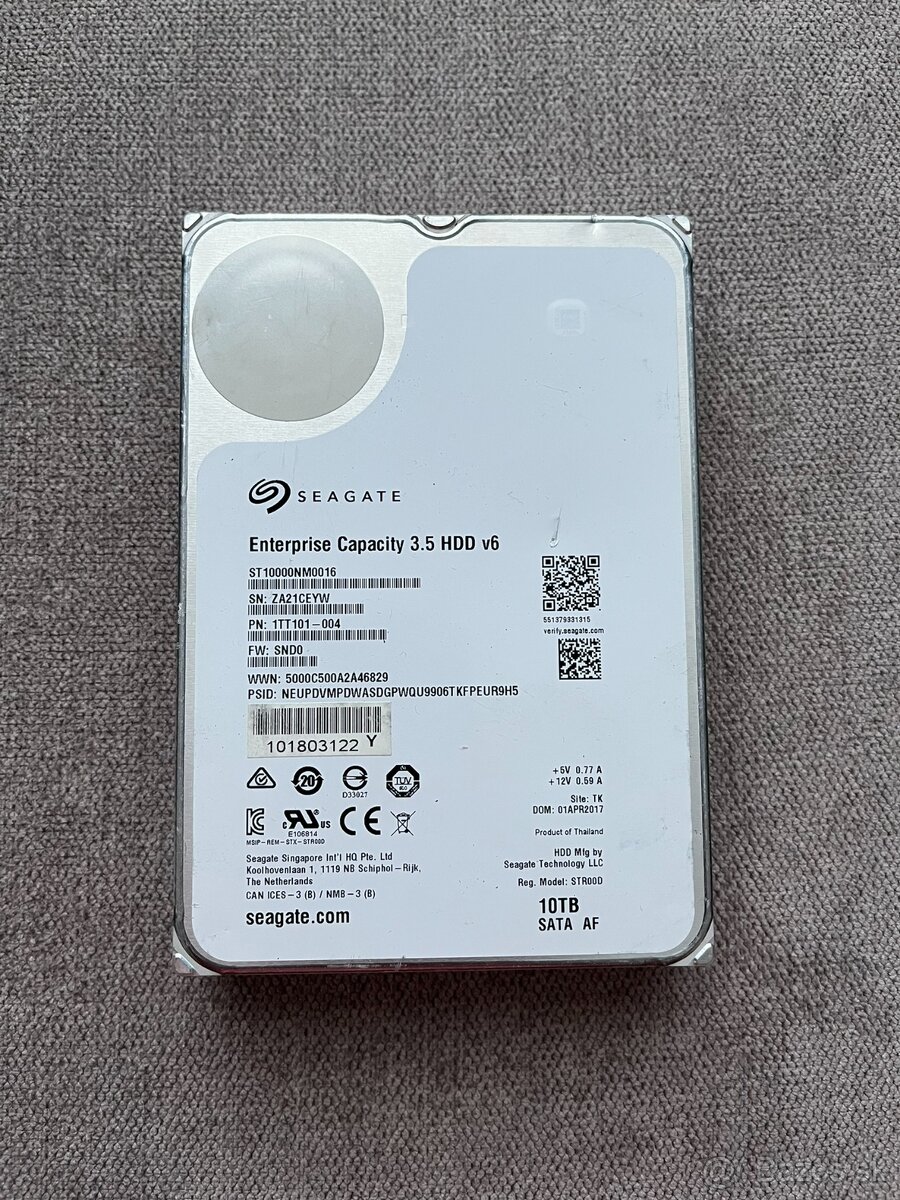 3,5" HDD Seagate / HGST 10TB