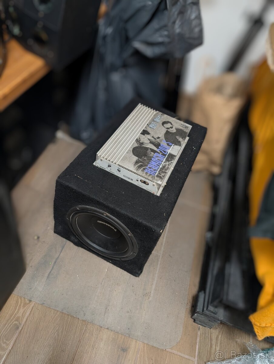 Aktívny Subwoofer (basák) do auto + zosilovač