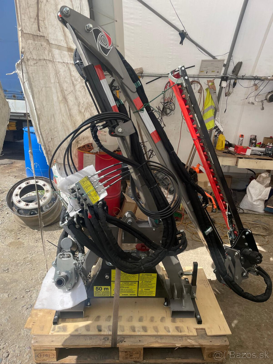 Priekopový Mulčovač - zastrihávač , nový nepoužitý