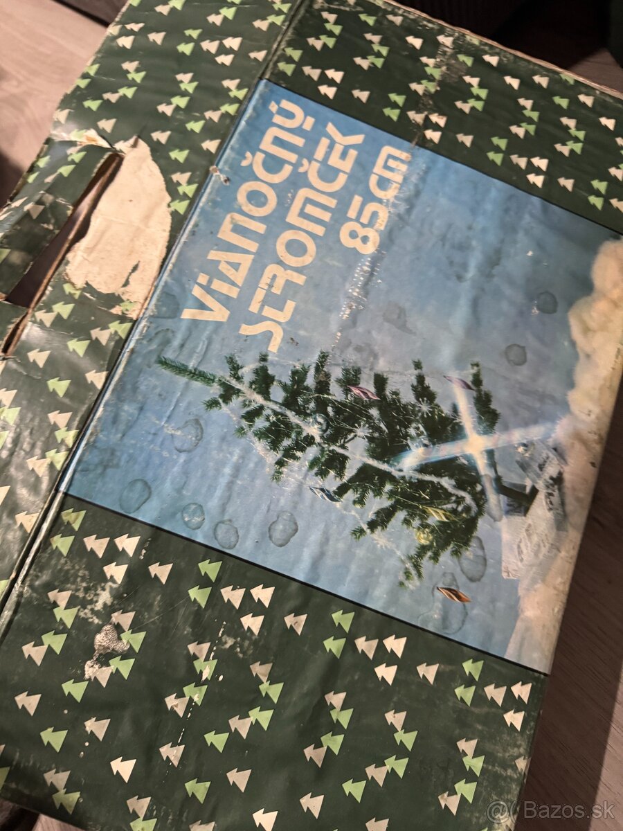 Predám retro umelý vianočný stromček