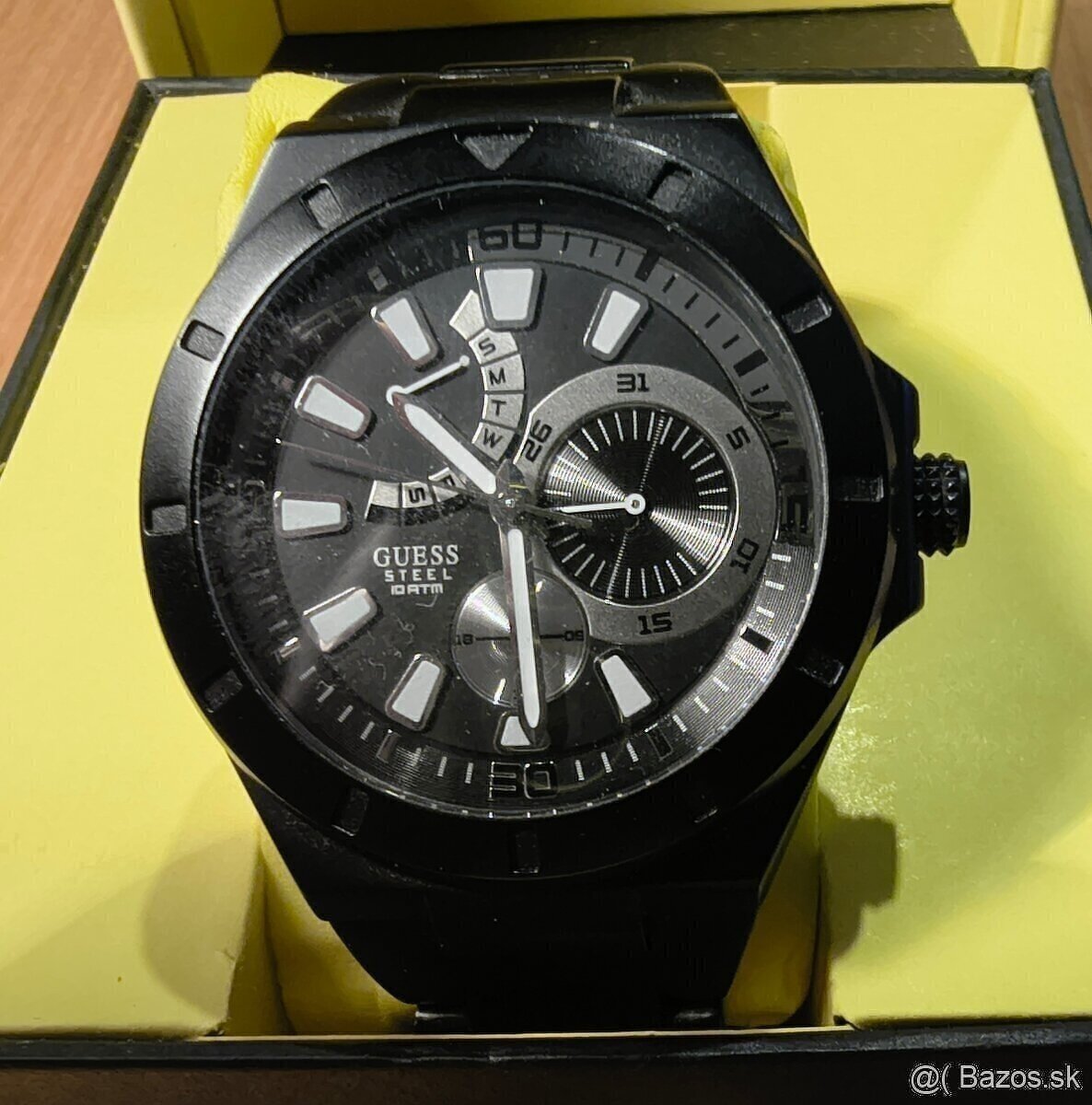 Hodinky Guess, lahke, multifunkcne