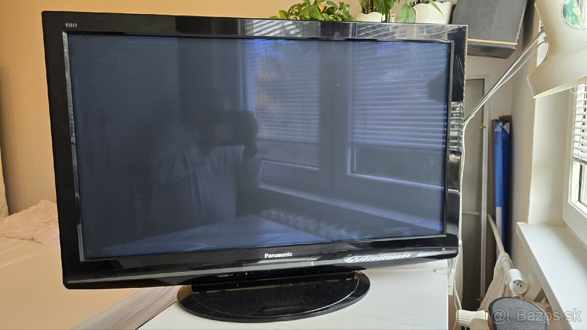 Televízor Panasonic.