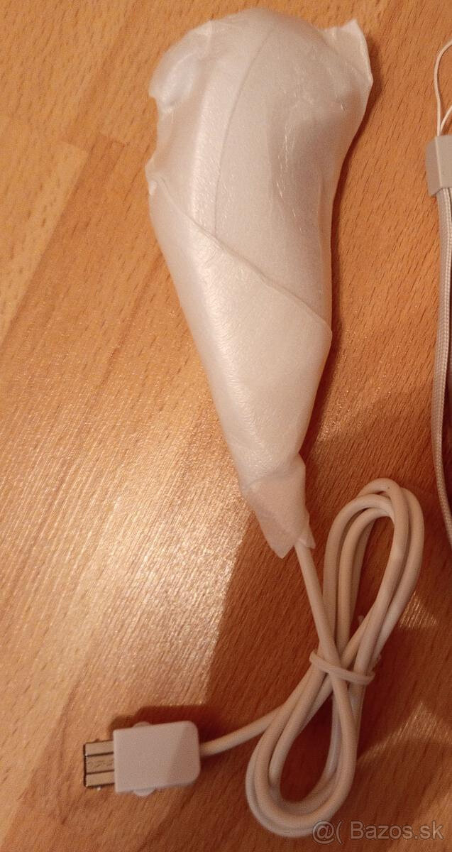 Nintendo Wii - Nunchuck biely - úplne nový/nepoužitý