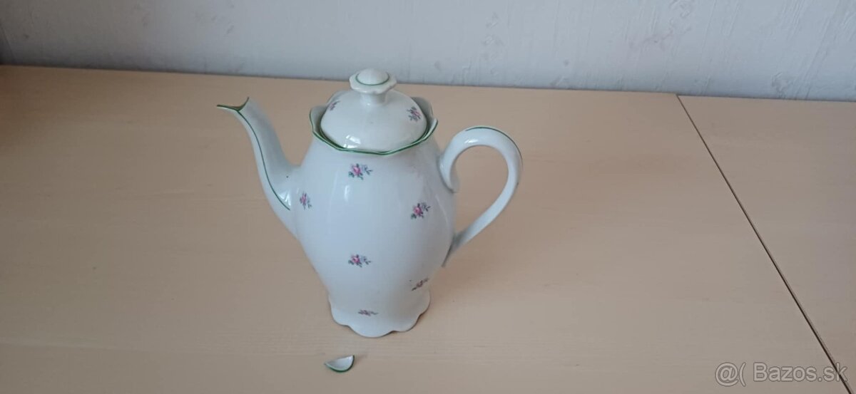 Predám retro čajník na dekoráciu