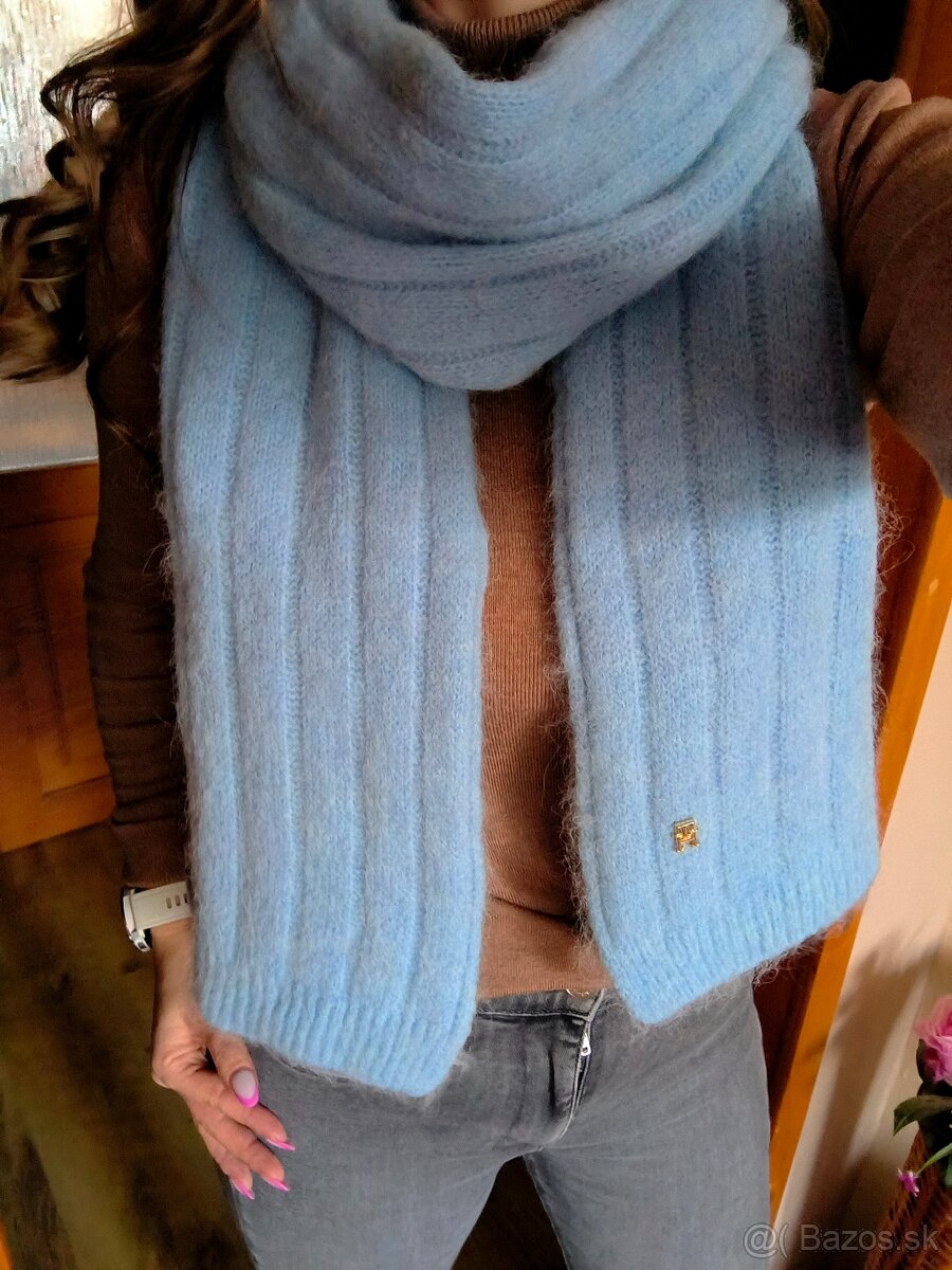 Dámsky šál Tommy Hilfiger - modrý