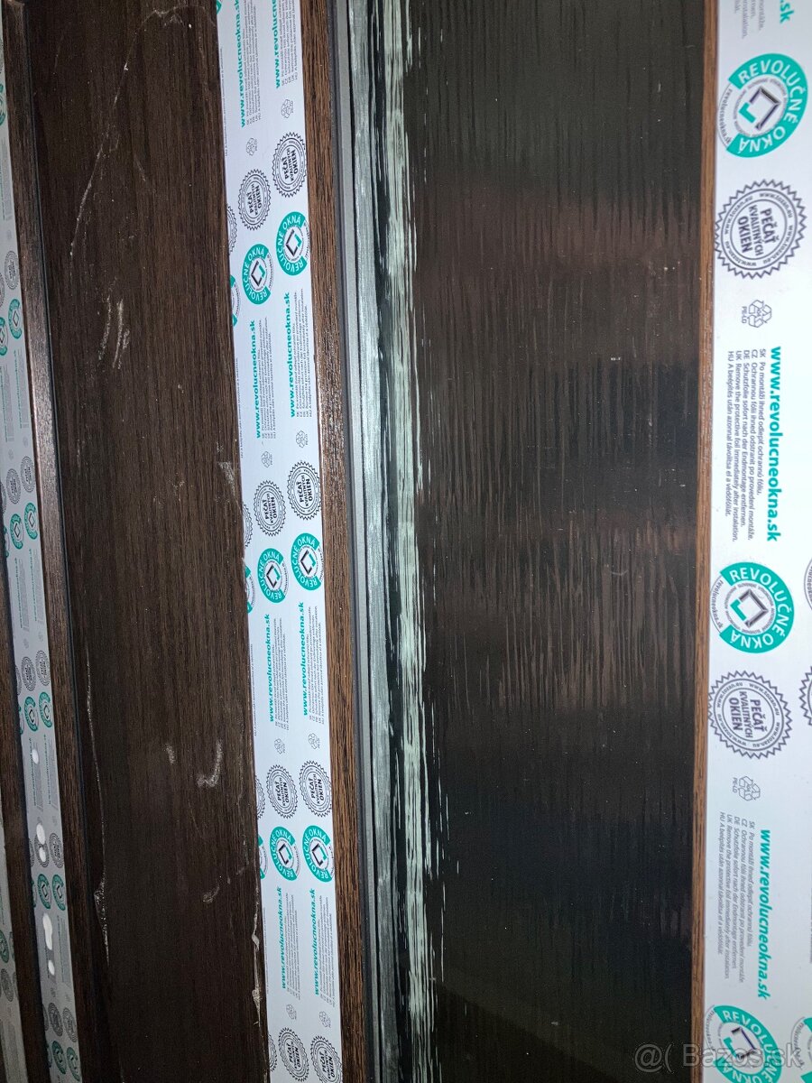 Predám masívne vchodové dvere