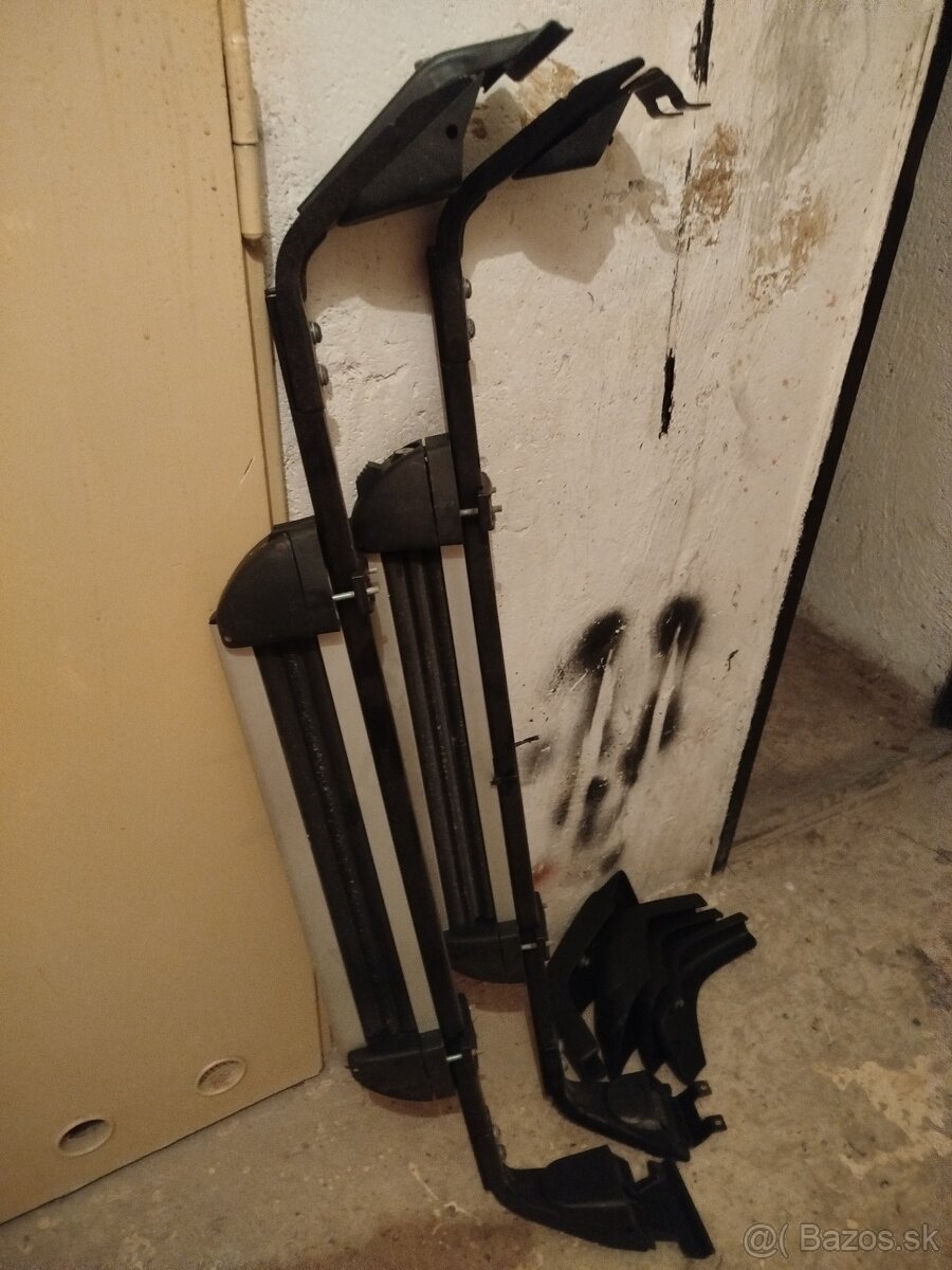 Strešný nosič na Peugeot 206