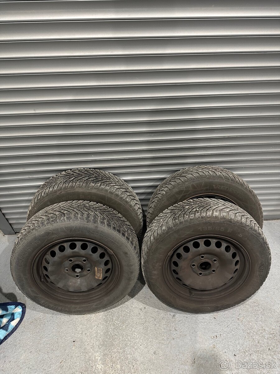Vredenstein 195/65 R15 + plechové disky