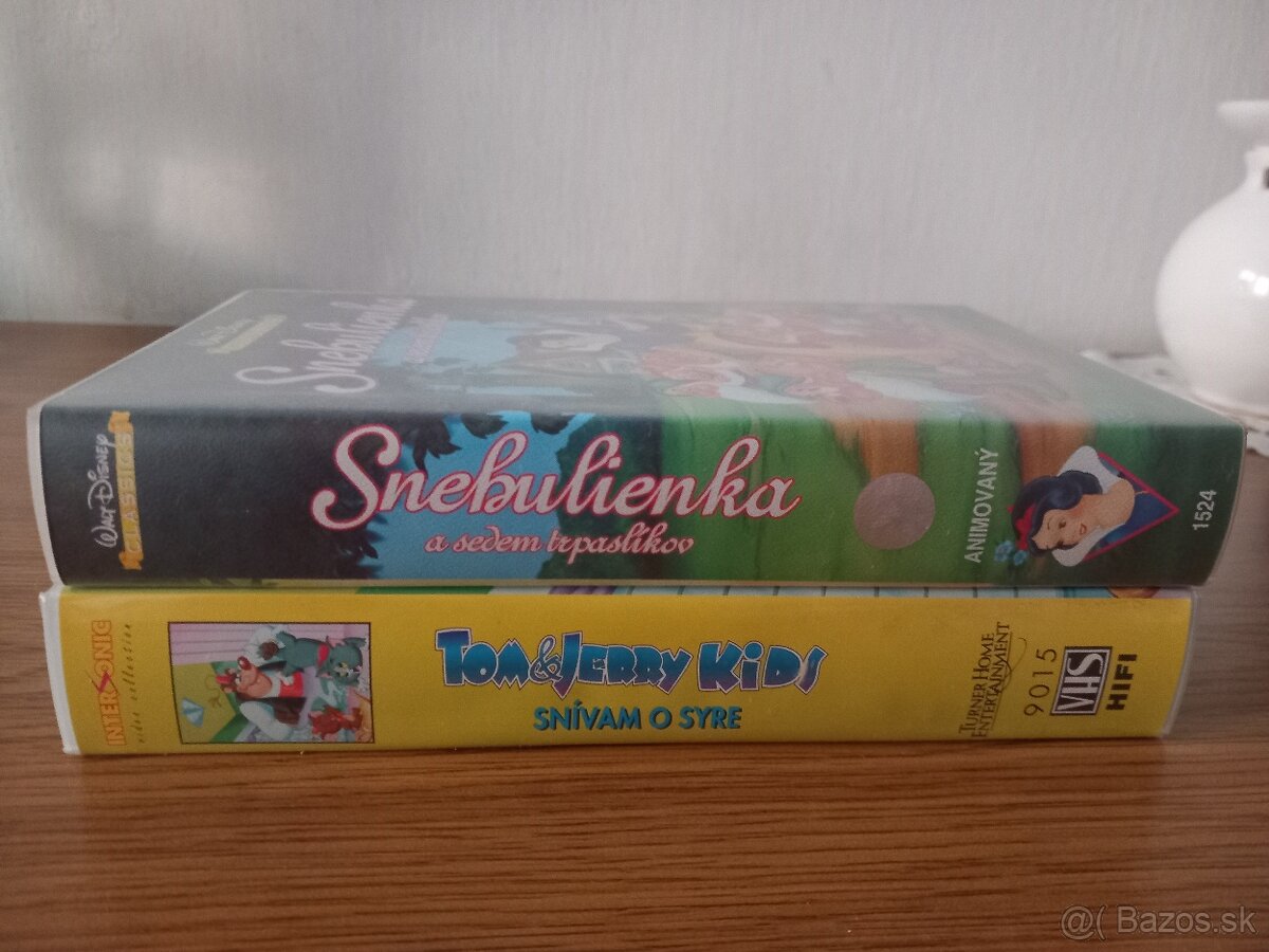 DVD, CD
