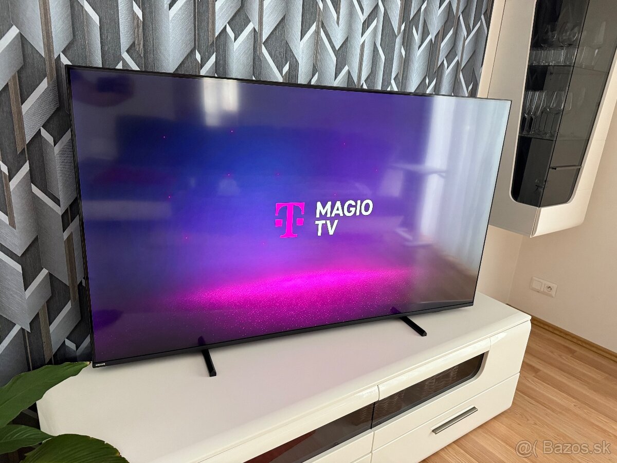 Smart LED TV Phillips 65 palcov / 165 cm s podsvietením