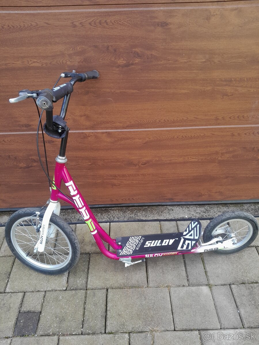 Kolobežka pre dievča