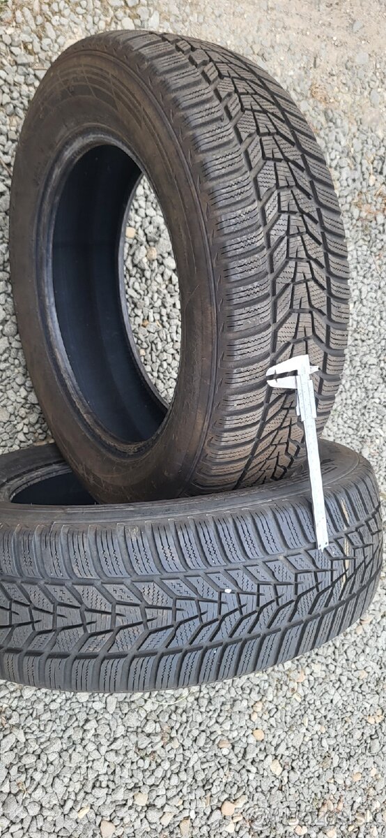 Zimne pneumatiky Hankook 215/ 65 R17