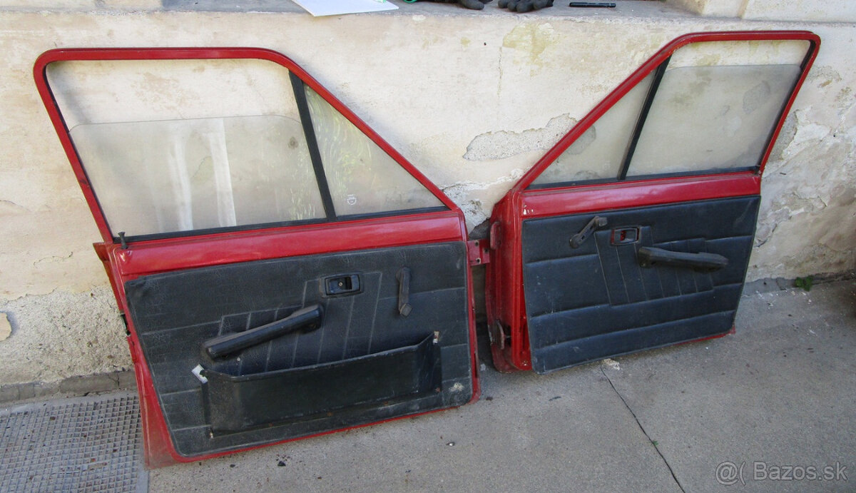 Predné dvere Škoda 105/120