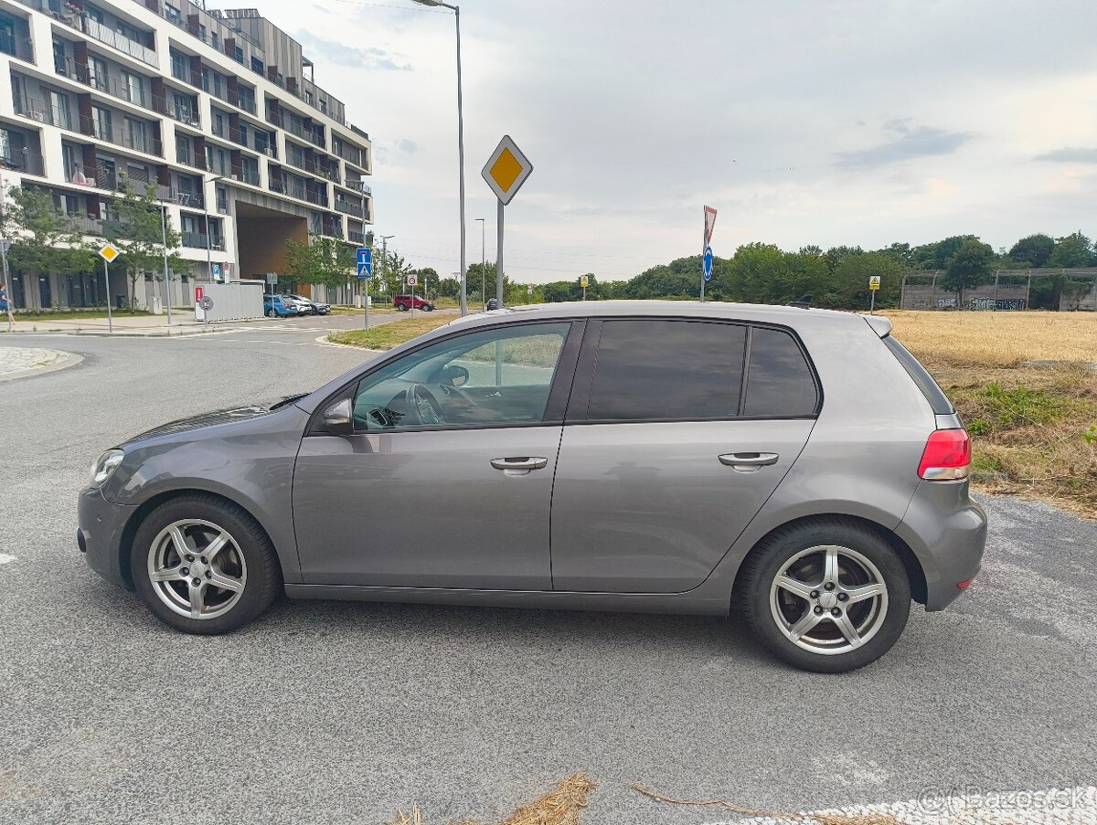 VW Golf 1.4 TSI DSG + r. 2010 + 250k km + SK značky