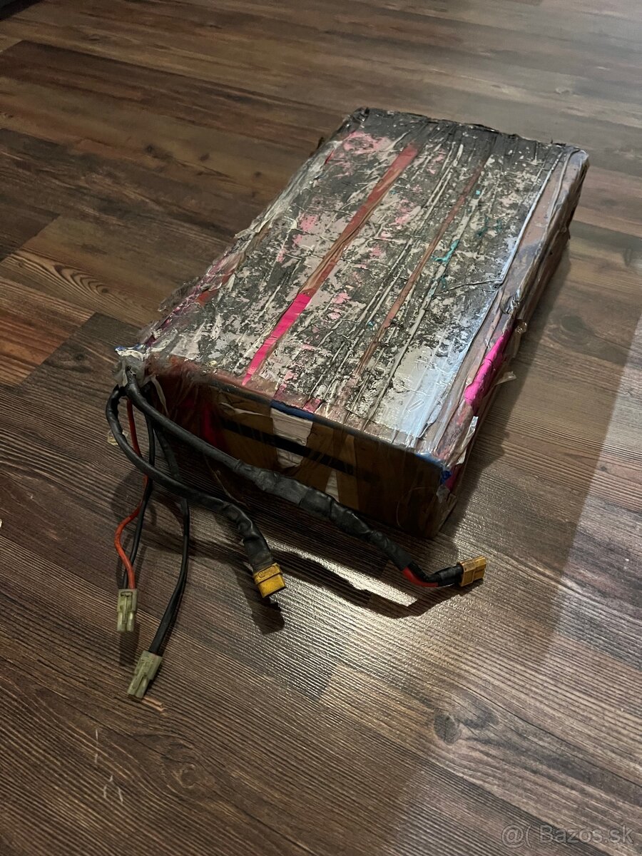 60V 40Ah batéria