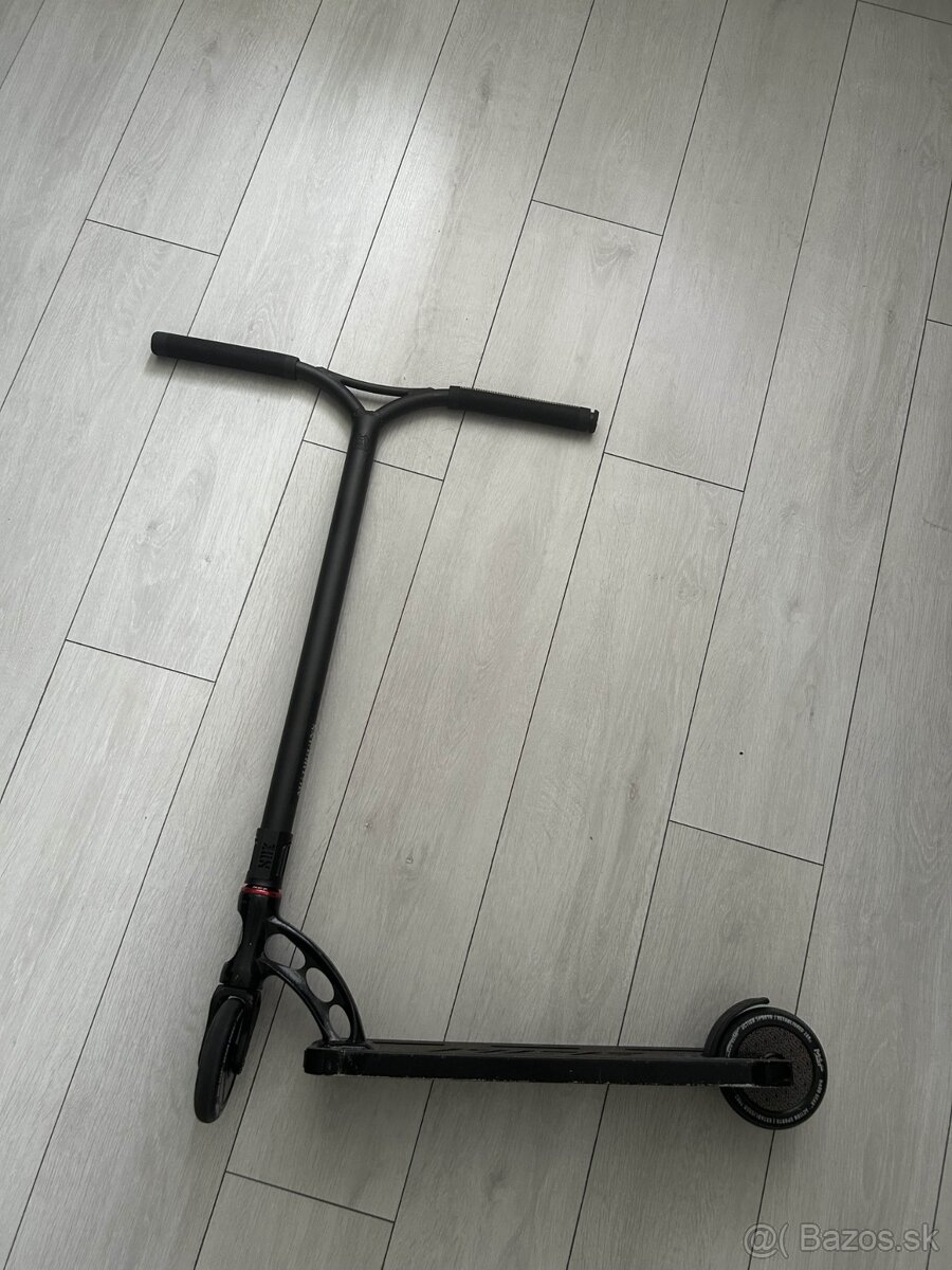 MGP ORIGIN EXTREME SCOOTER- STELLAR BLACK