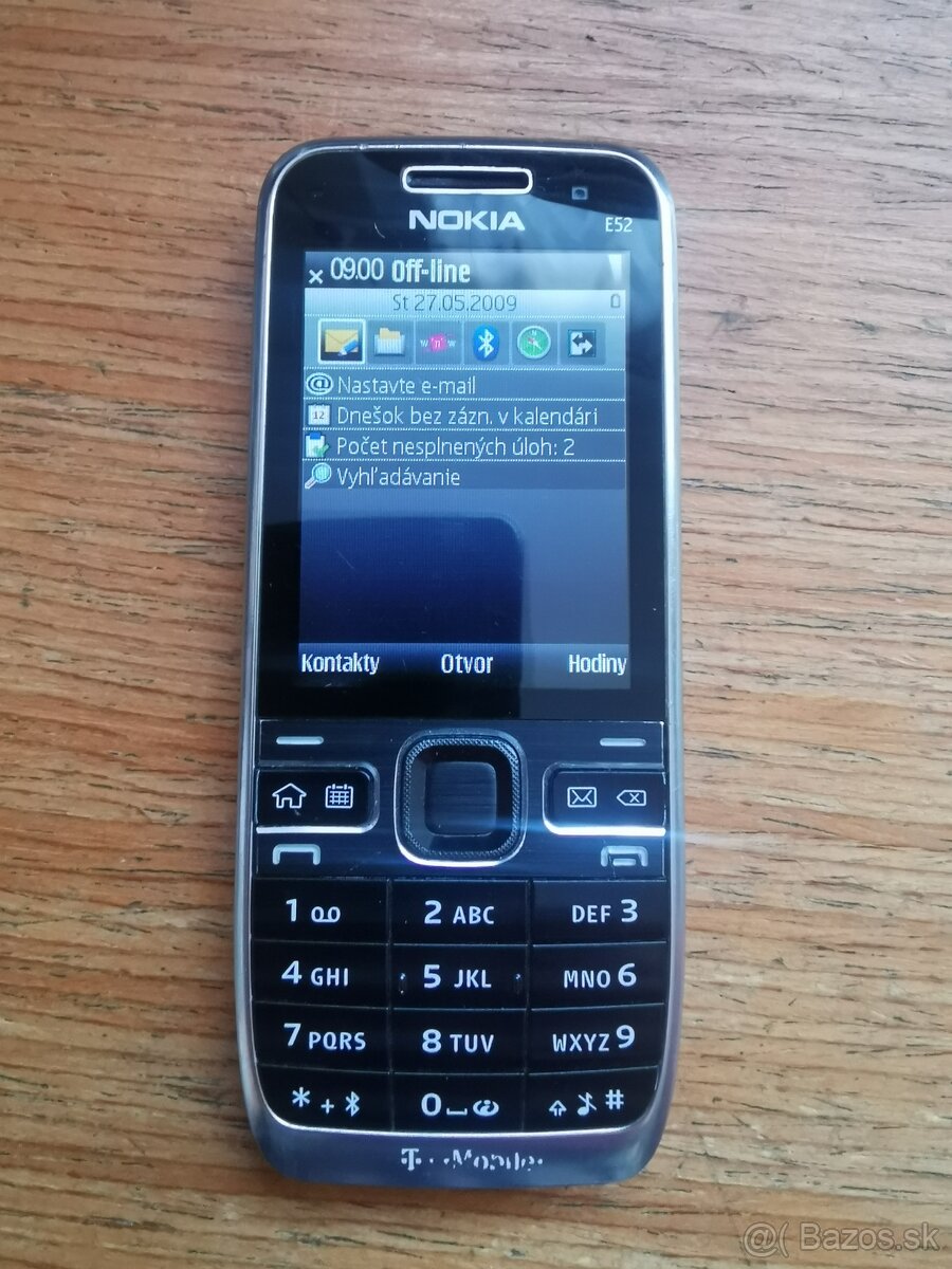 Predám Nokiu E52