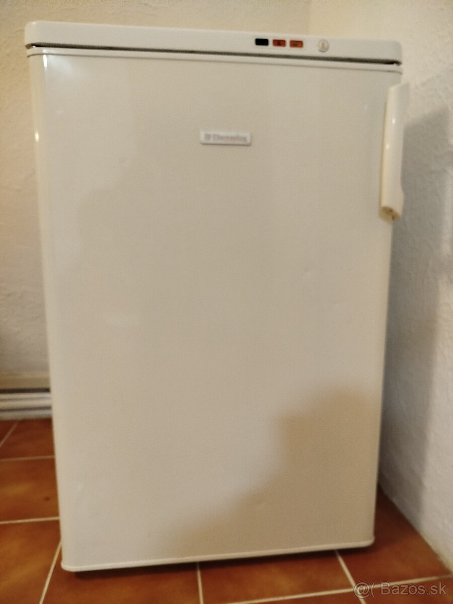 Mraznicka ELECTROLUX