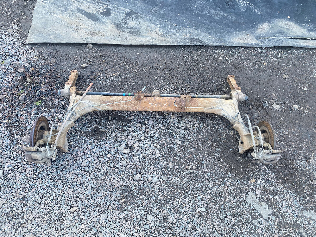 Renault Scenic I prodám zadní nápravu Záruka