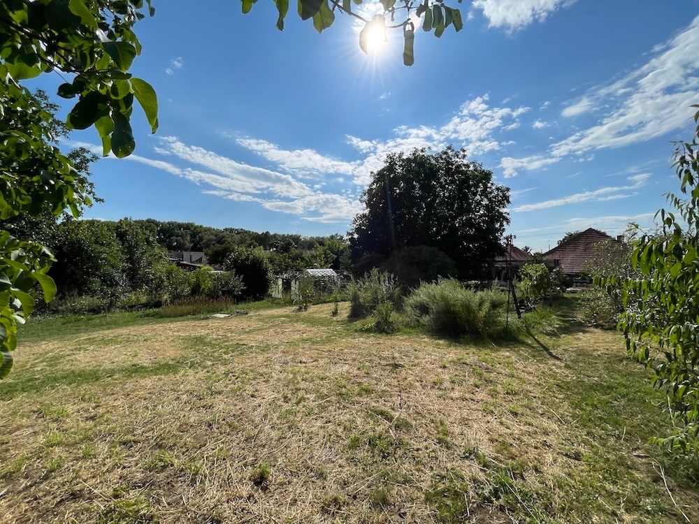 Pozemok s pôvodným domom na predaj, Horný Ohaj