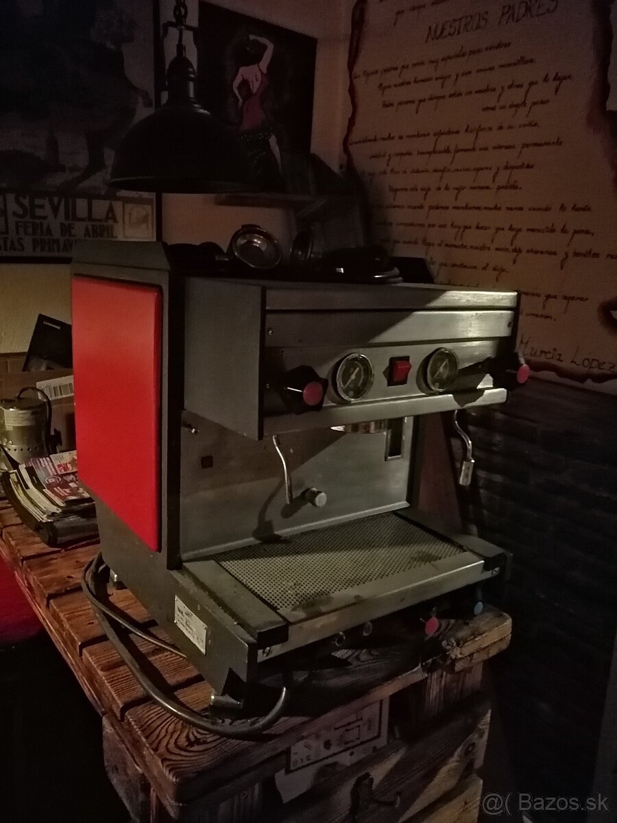 Predám jednopákový retro kávovar omnia