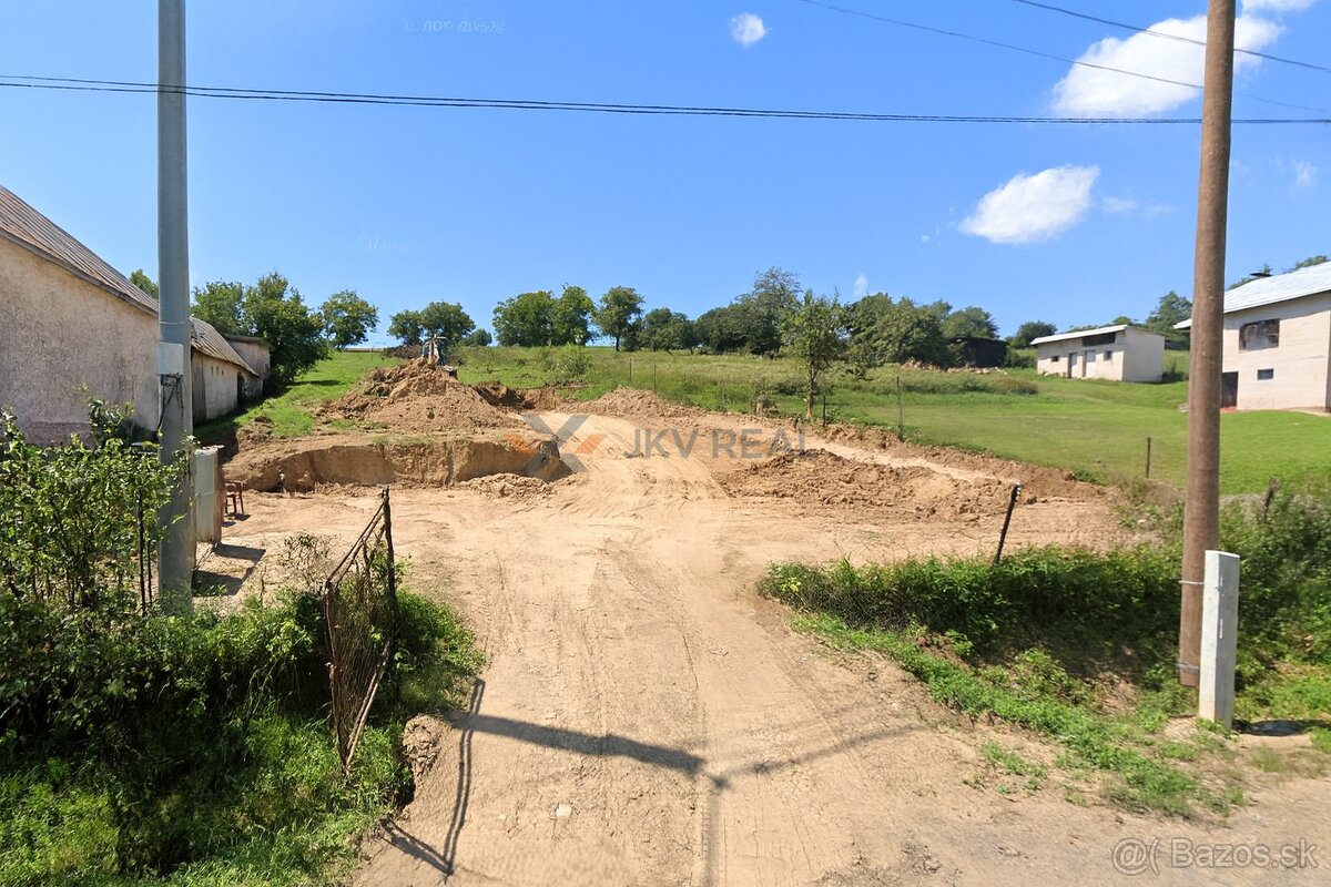 Na predaj stavebný pozemok - 2050 m² v obci Karná cca.15min.