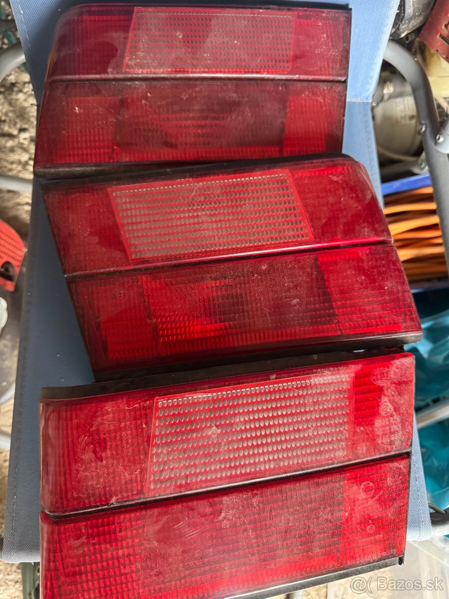 Bmw e34 zadne kufrové svetlá