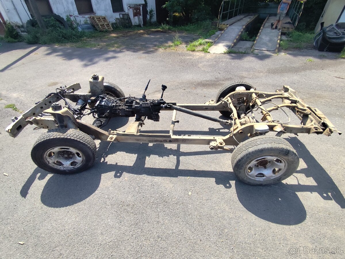 Suzuki Grand Vitara šasy