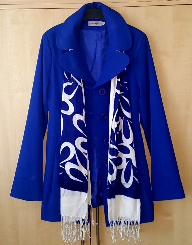 Modrý prechodný kabátik/sako v. 38/40