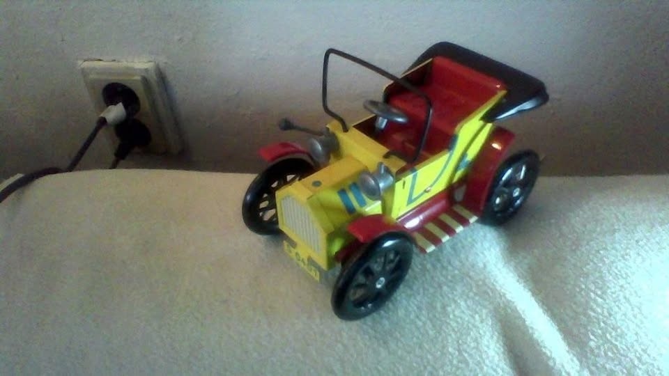 Deduško Automobil...