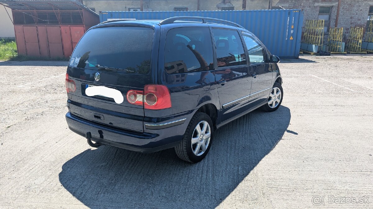 Predám VW Sharan 1.9TDI 96kw, r.v.2005, 7 miestny.