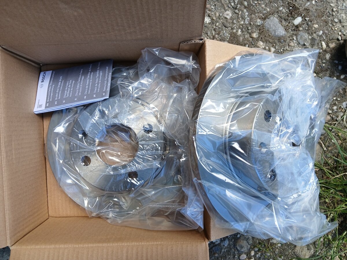 Nove brzdove kotuce Skoda Favorit / Forman
