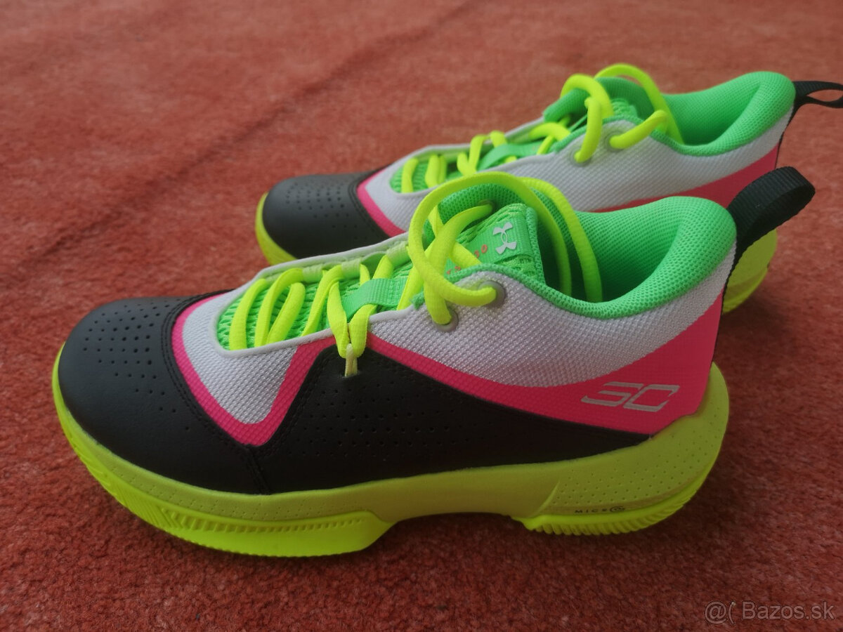 UNDER ARMOUR tenisky veľkosť 36,5