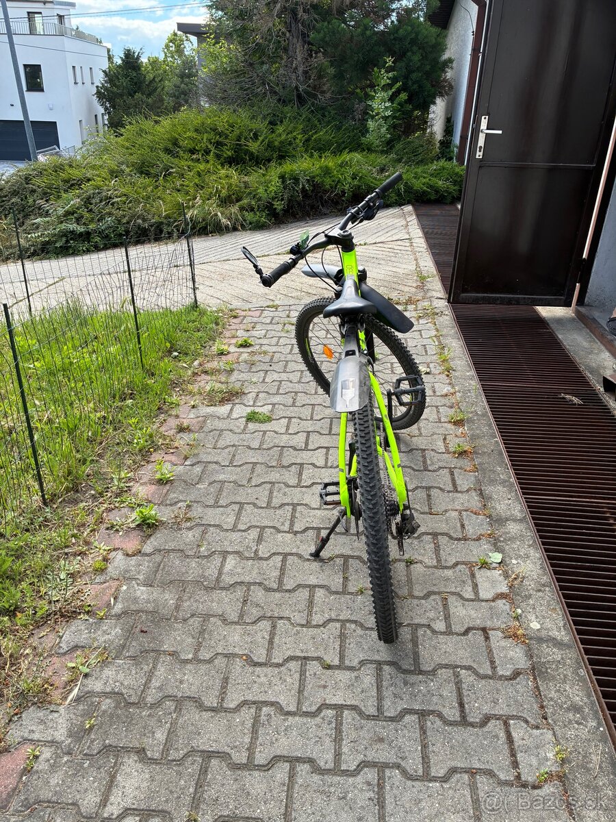 Rockrider ST530