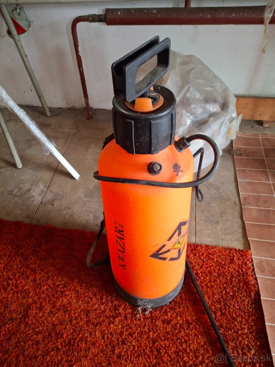 Postrekovac Kwazar V12