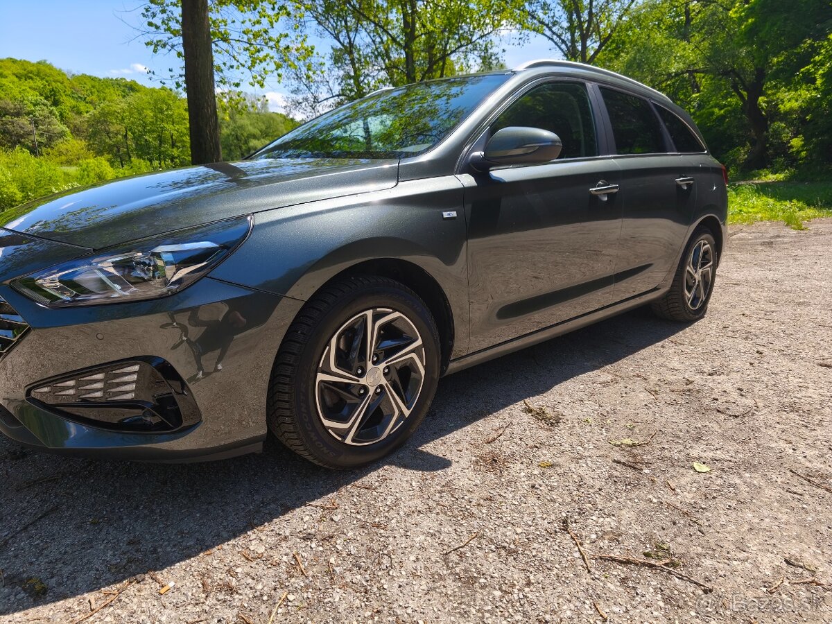 Hyundai i30 CW Kombi 1.5 T-GDi mHEV iMT Family