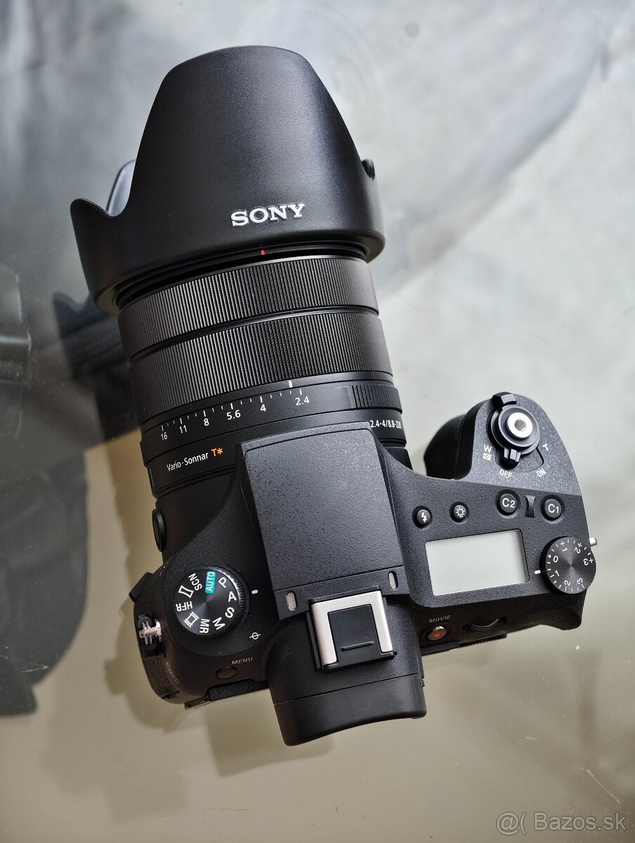 Sony RX10 III 24 – 600 mm F2,4 – 4