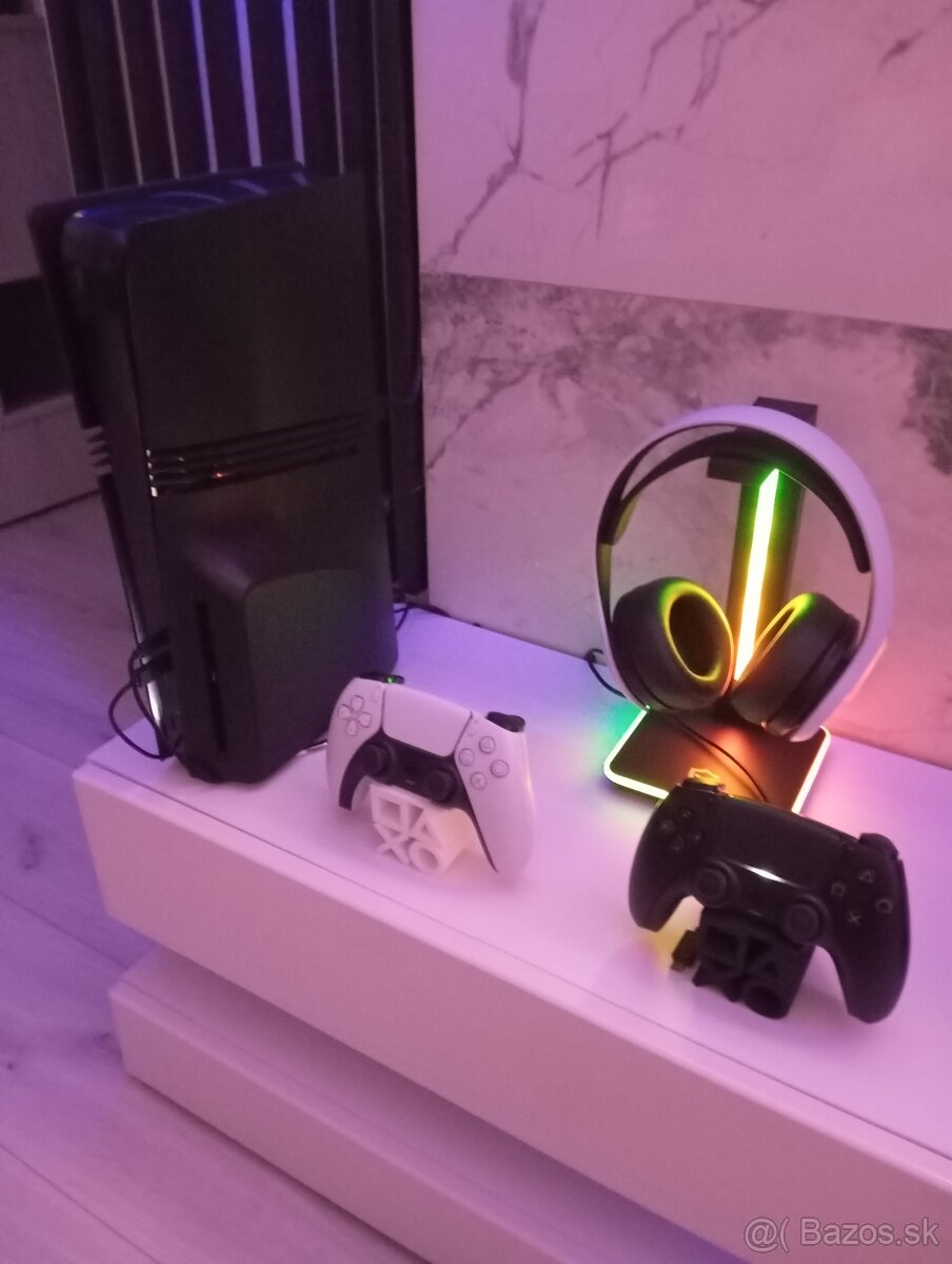 Ps5 pro mechanika,2x ovládač a slúchadlá