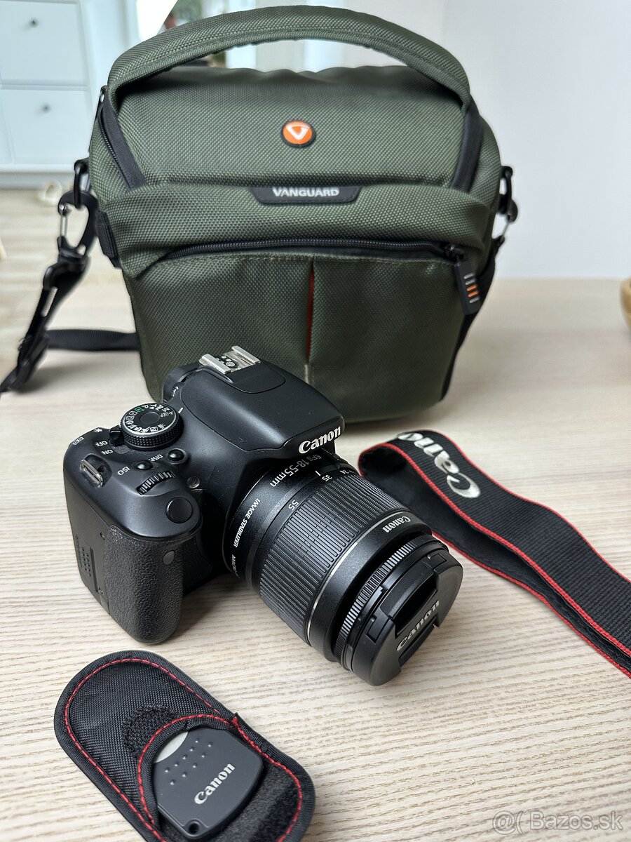 Canon 600D + objektív Canon EFS 18-55 a príslušenstvo