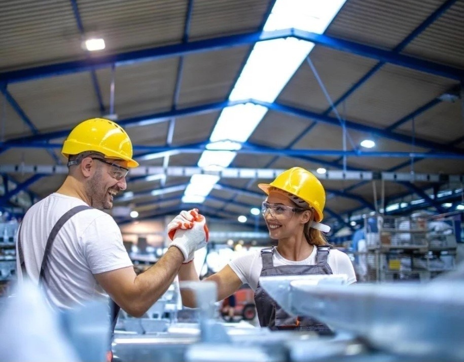 Striekanie plôch sklolaminátu,Horné Srnie