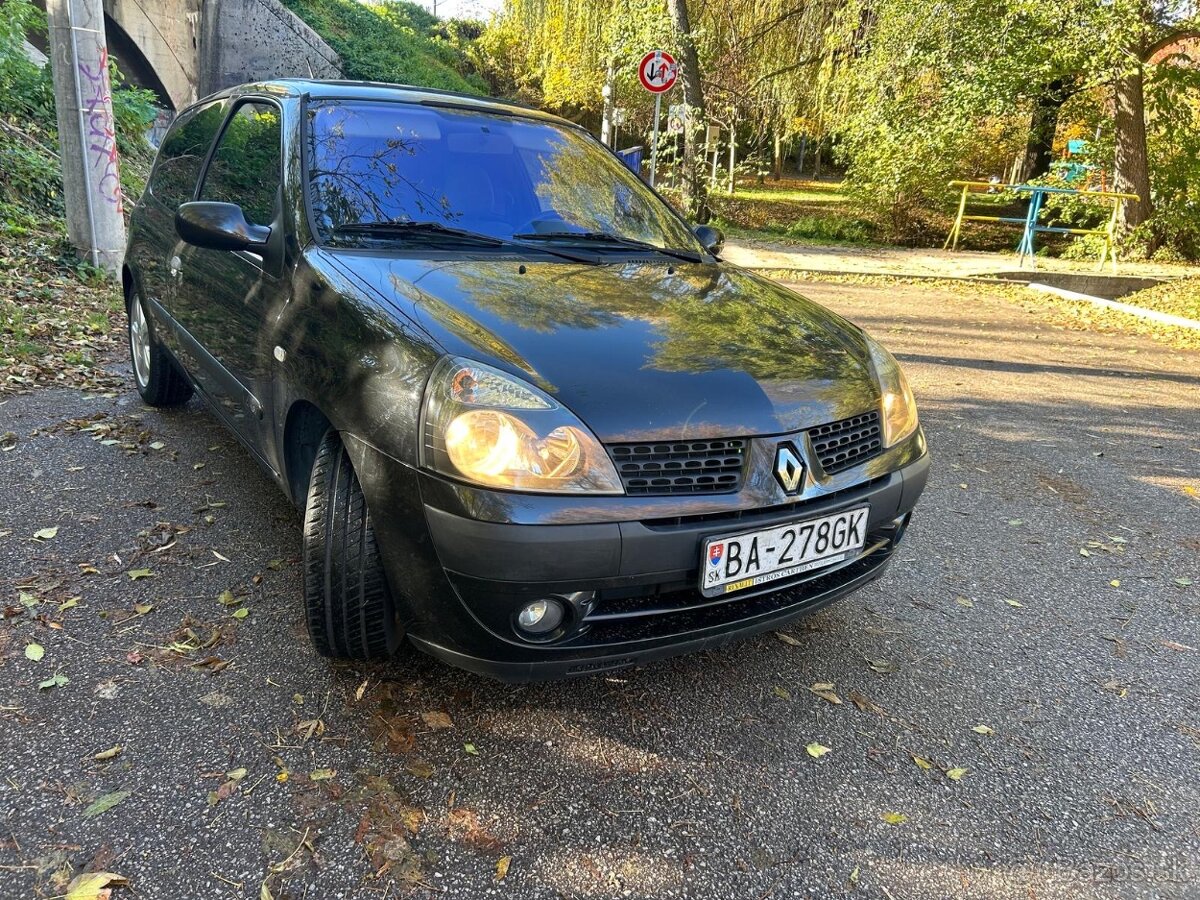 Renault Clio 1.4 benzín