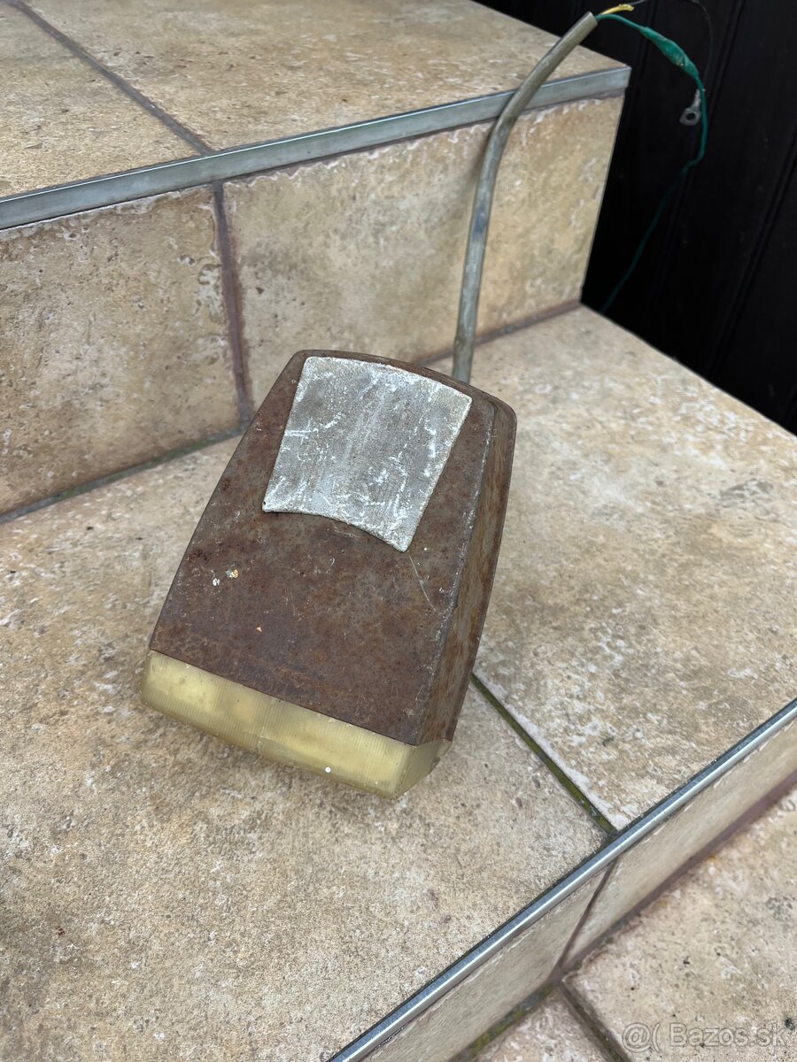 Predné svetlo Babetta 207