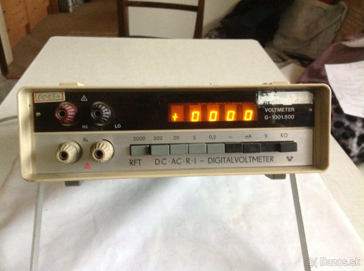 ZACINAJUCI RADIO-ELEKTRONIKA AMATERI...POZOR