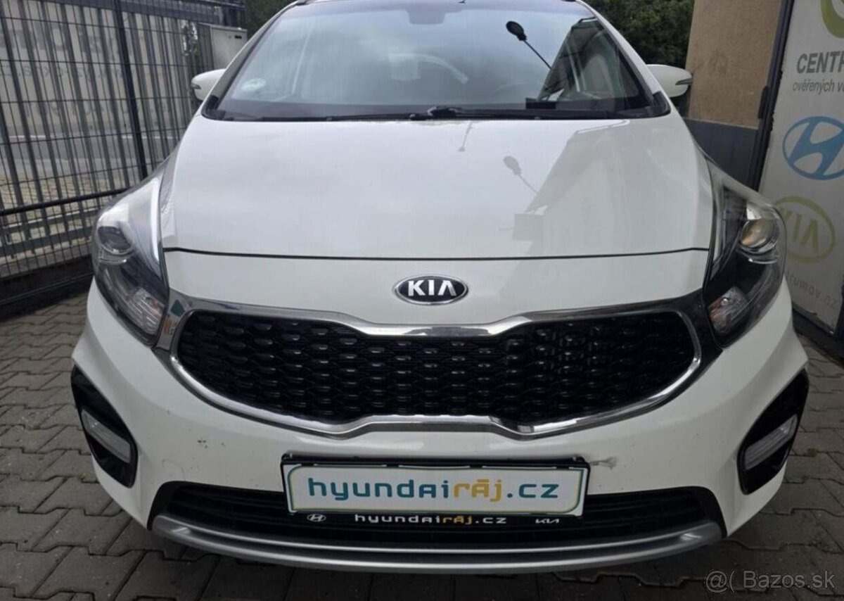 Kia Carens 1.7 - 1. MAJ - 7 MÍST