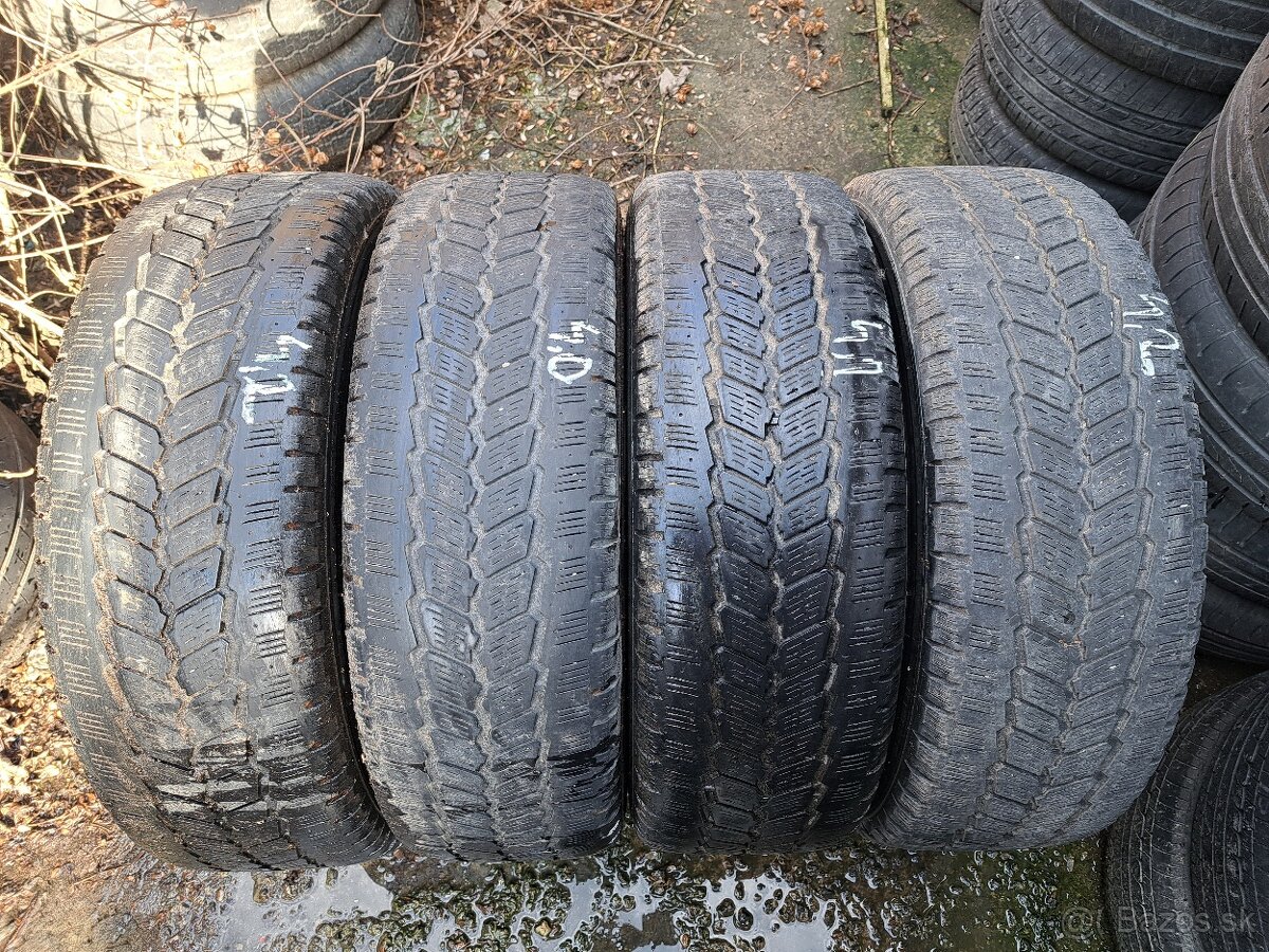 235/65 r16c Michelin
