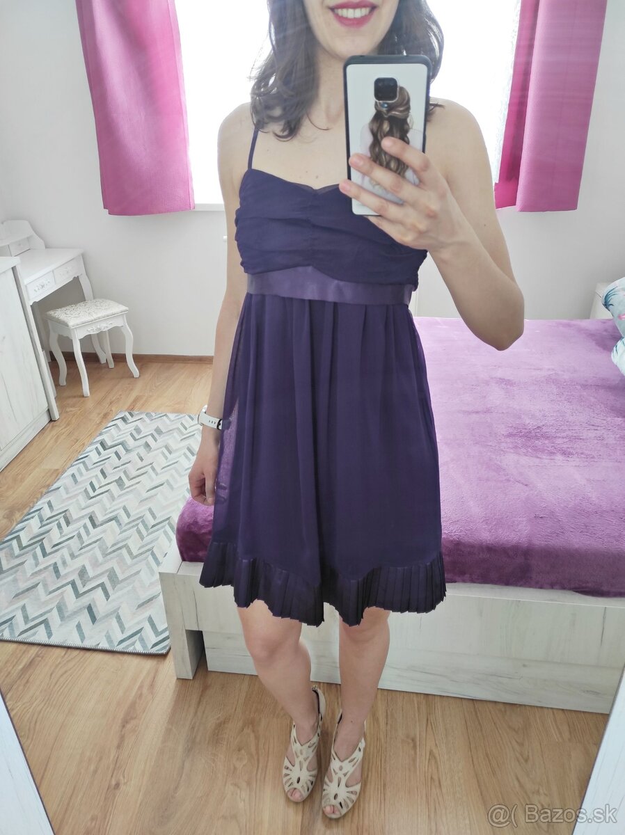 Spoločenské šaty krátke fialové, veľkosť S