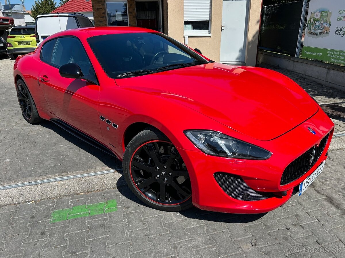 Maserati GranTurismo 4.7 V8 Sport Pininfarina