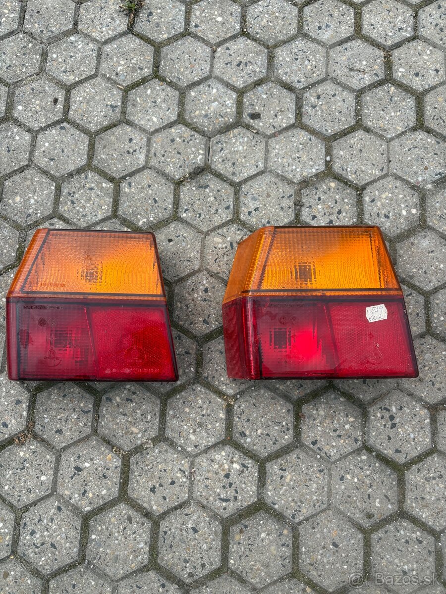 Favorit zadne svetla